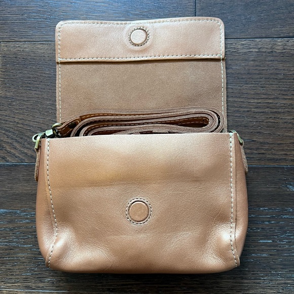 Portland Leather - Metro Mini Crossbody in Havana - Picture 3 of 7